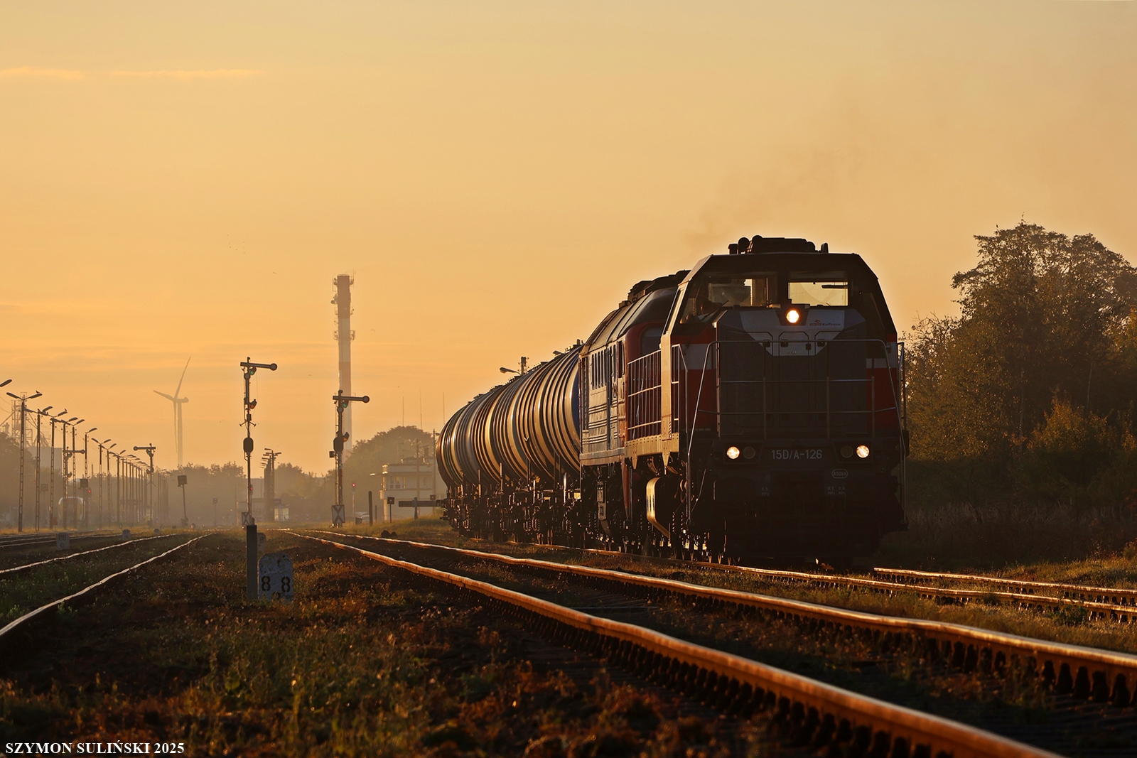 15D/A-126 i M62-1685 Orlen Kolej