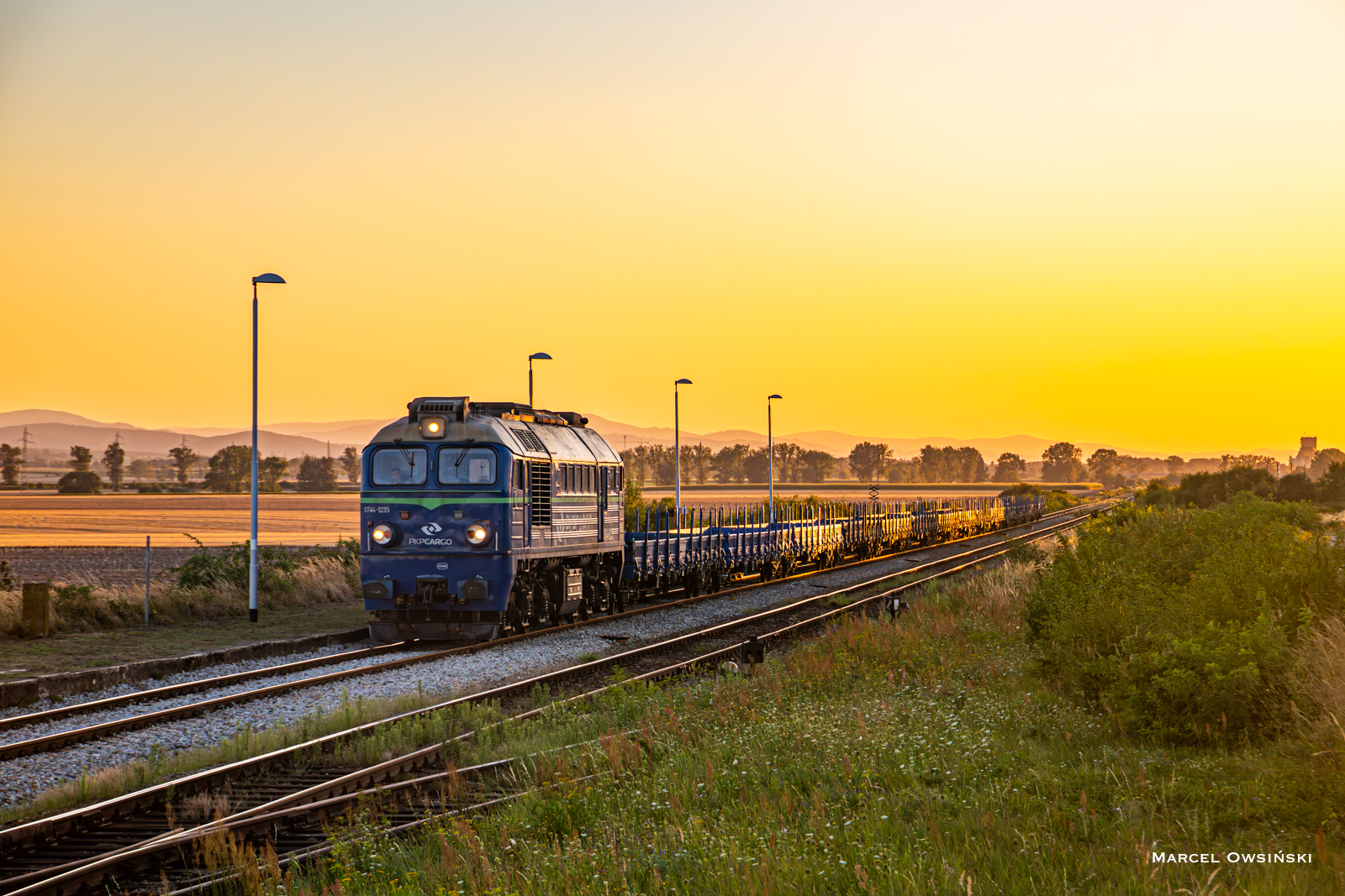 ST44-1235
