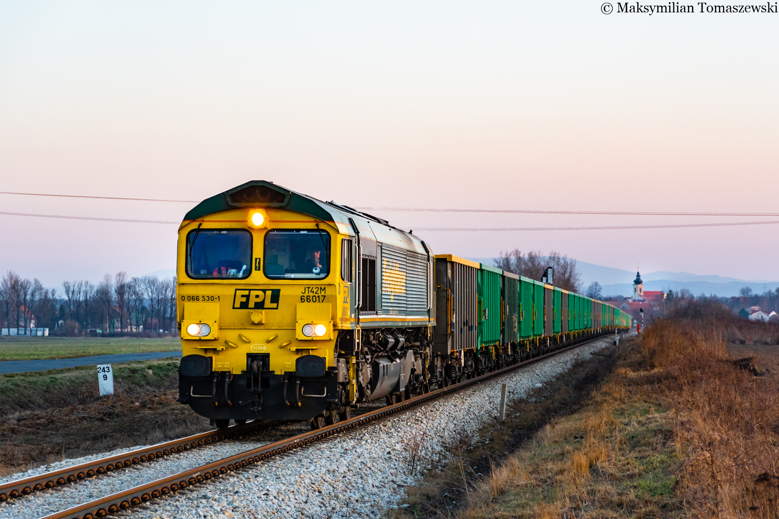 Wieczorny FPL do Rogoźnicy