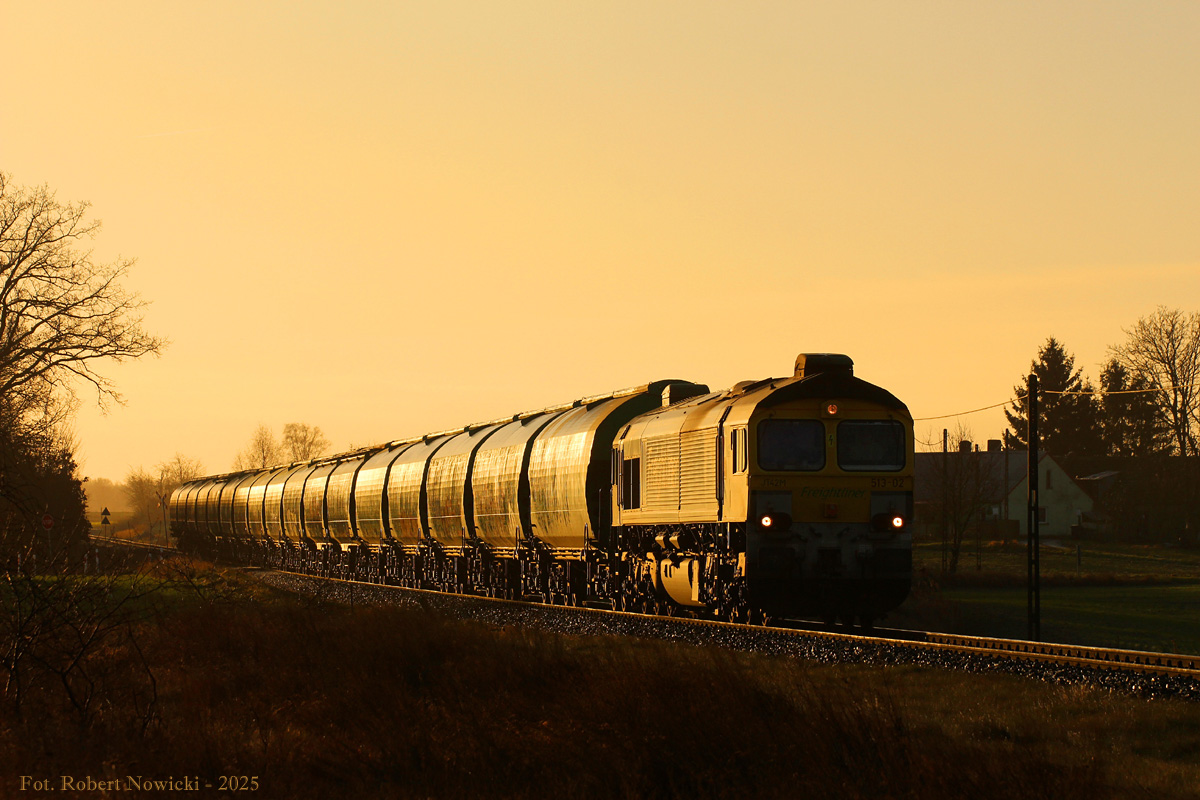 FPL do Wałcza o poranku.