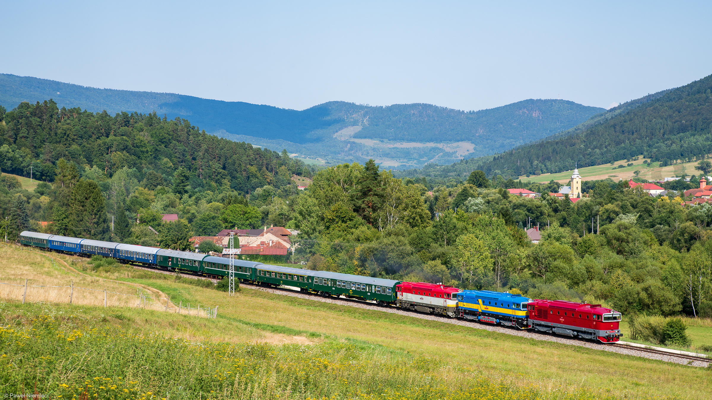 S Okuliarnikmi do Raja