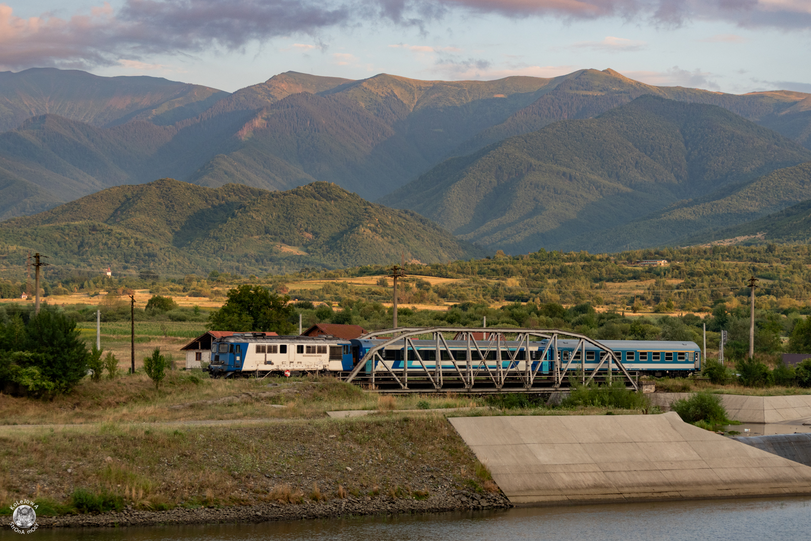 IR "FAGARAS"