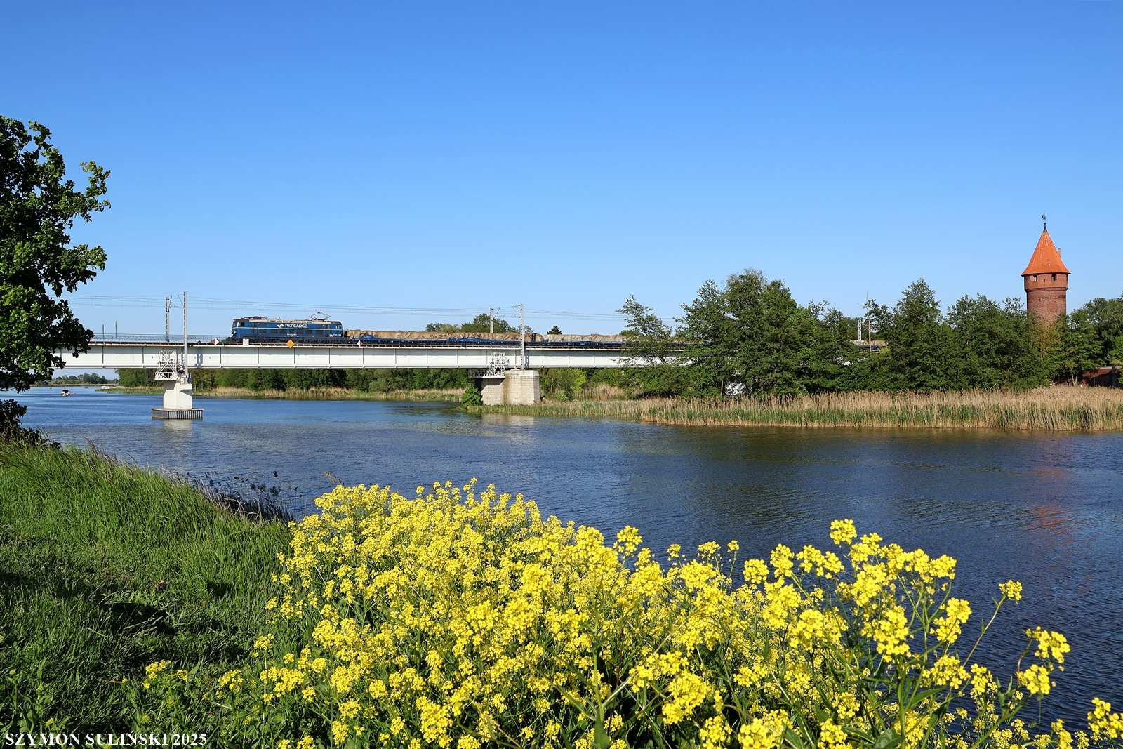 ET22-1106 z nawozami