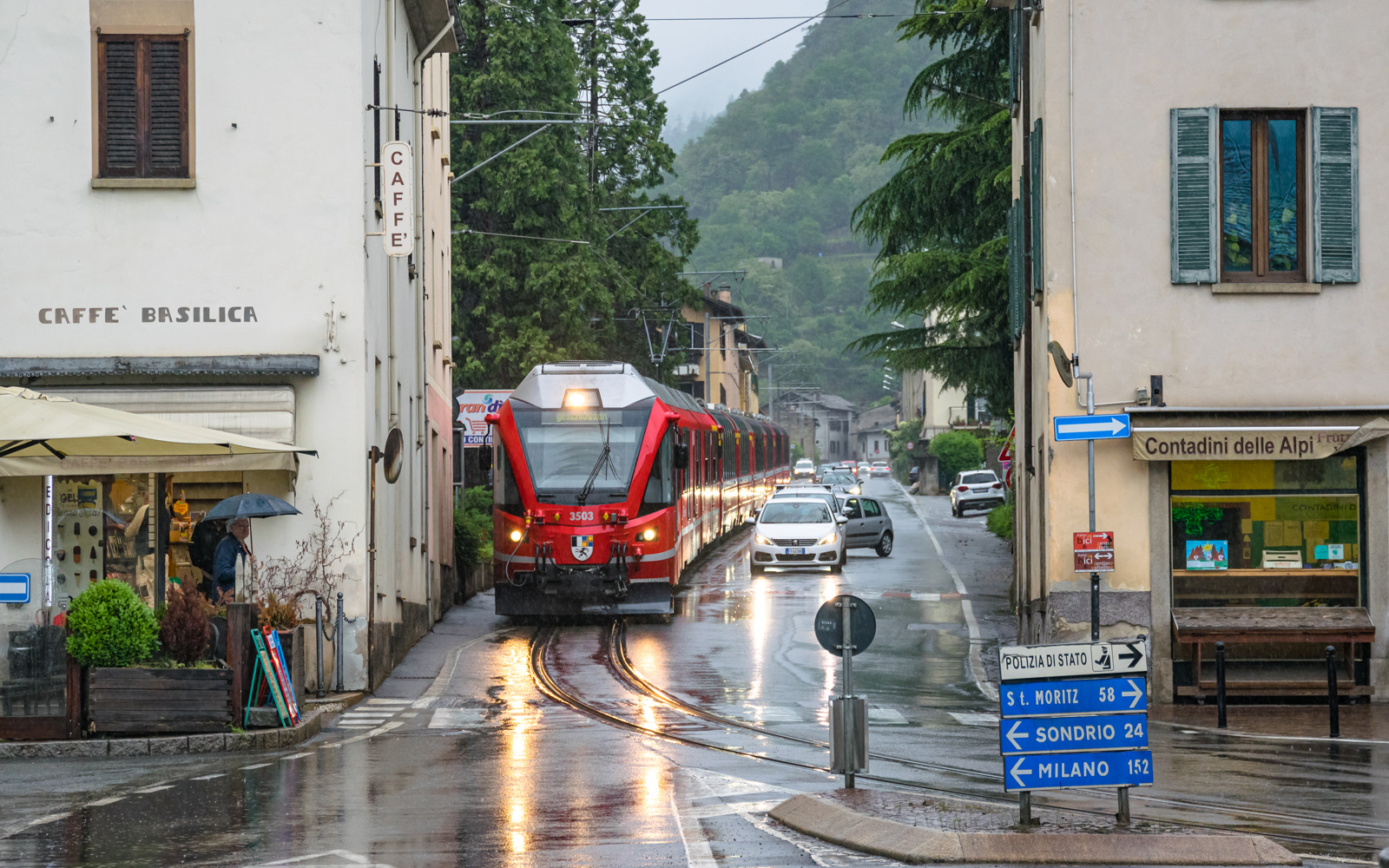 Berina Express wstrzymuje ruch w Tirano