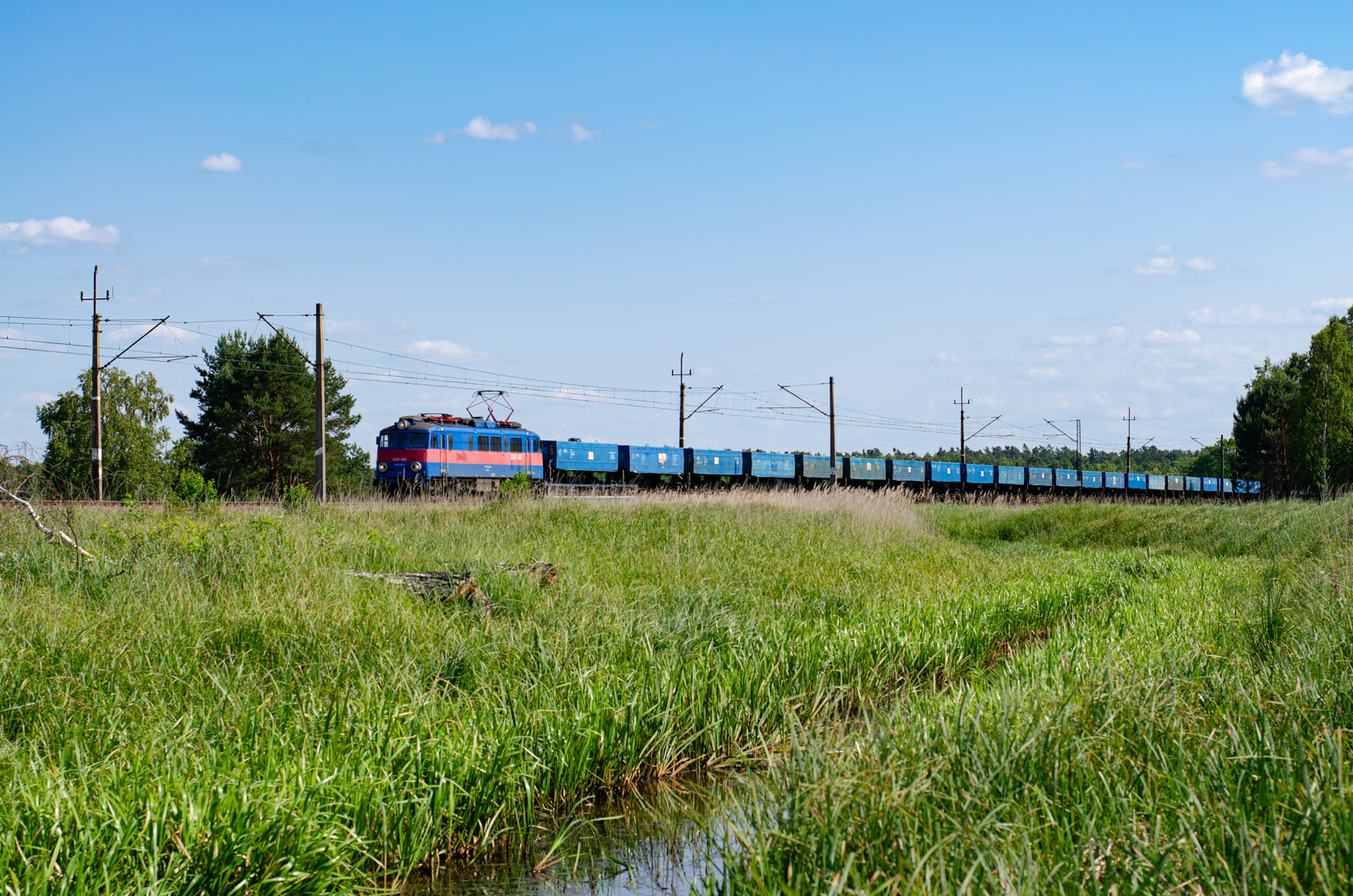 Nad małym strumykiem