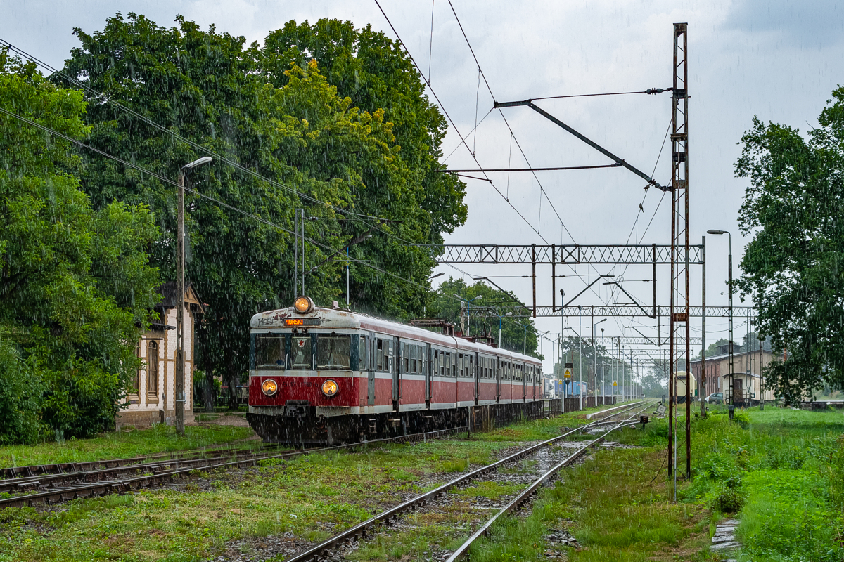 Letni, ciepły deszcz